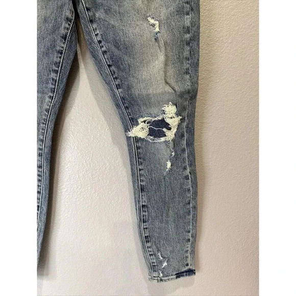 BlankNyc Womens Jeans Size 27 The Bond Mid Rise Skinny Feel The Magic Pants - Picture 4 of 8